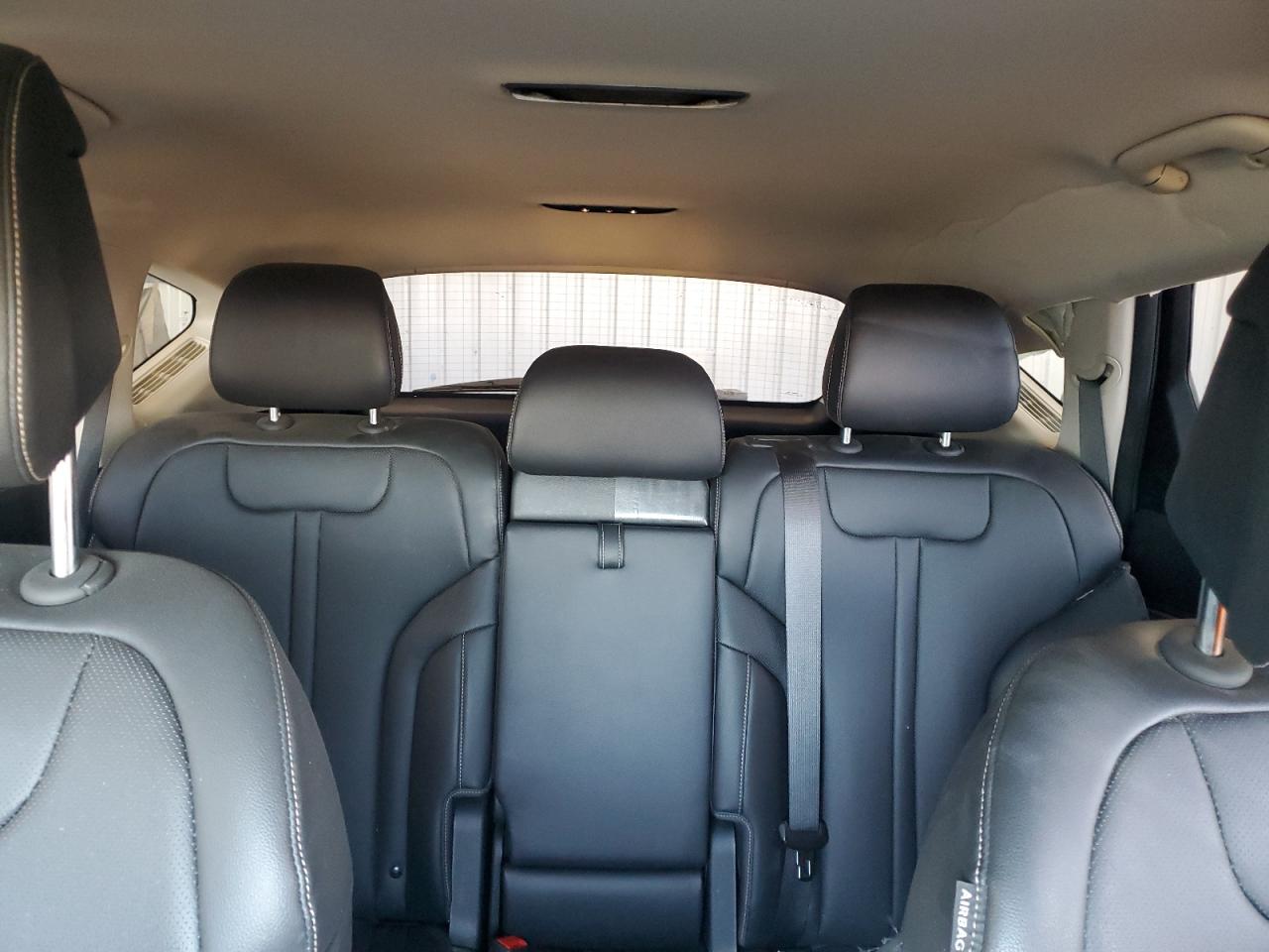 2024 Genesis GV80 - Image 10