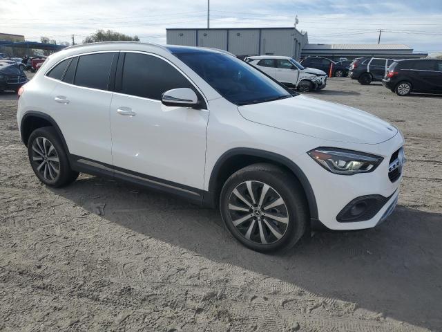  MERCEDES-BENZ GLA-CLASS 2023 Biały