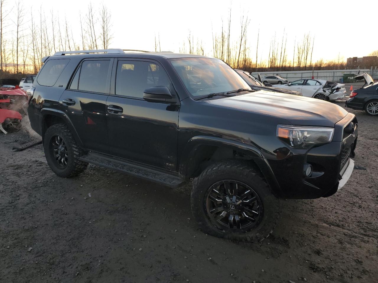 VIN JTEBU5JR3J5565558 2018 TOYOTA 4RUNNER no.4