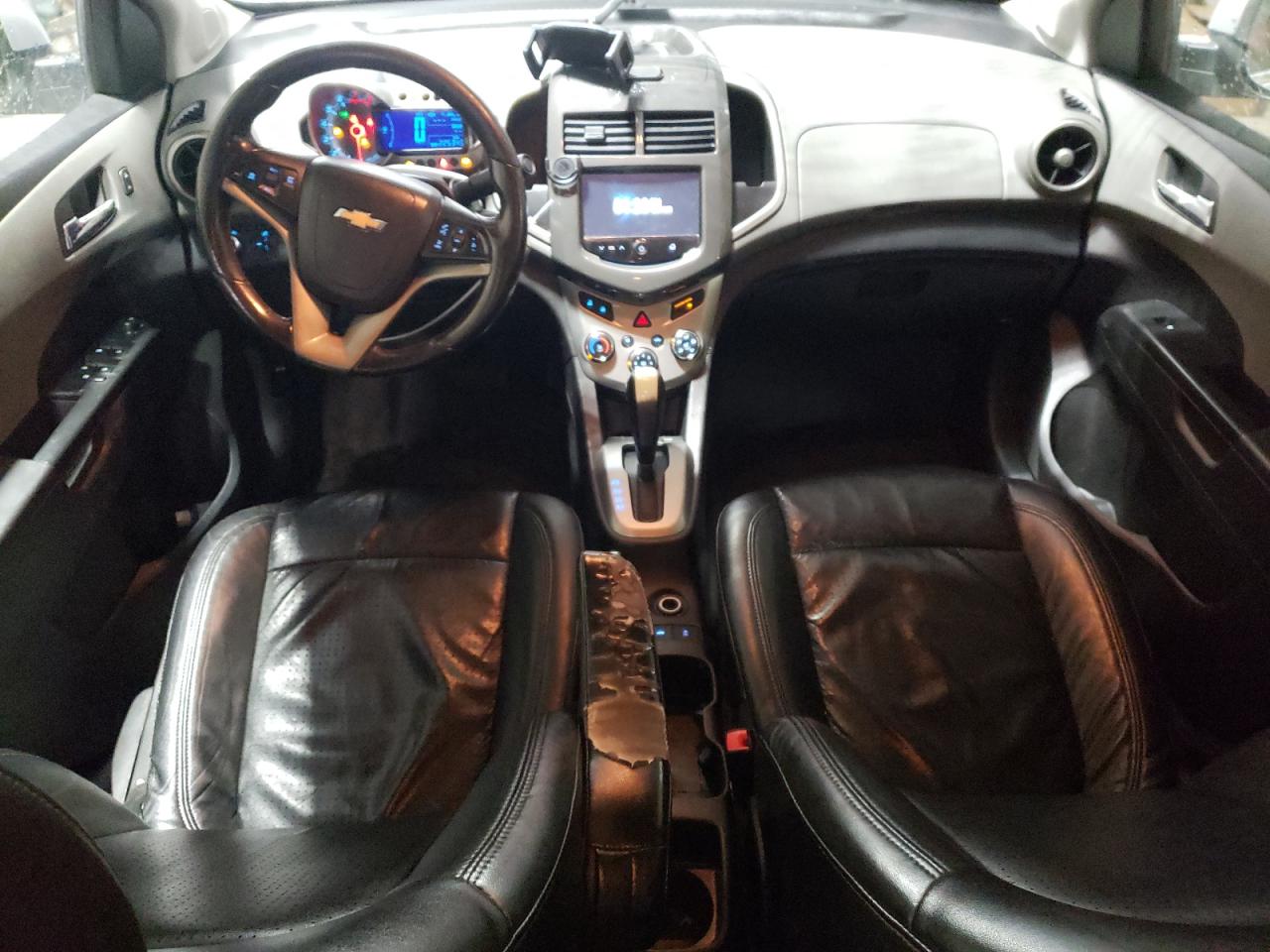 2015 Chevrolet Sonic - Image 8