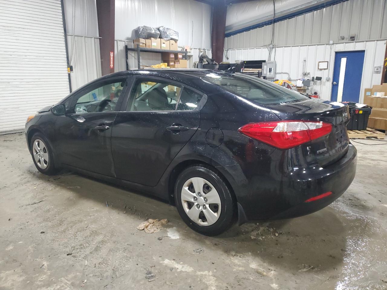 VIN KNAFK4A62G5540006 2016 KIA FORTE no.2