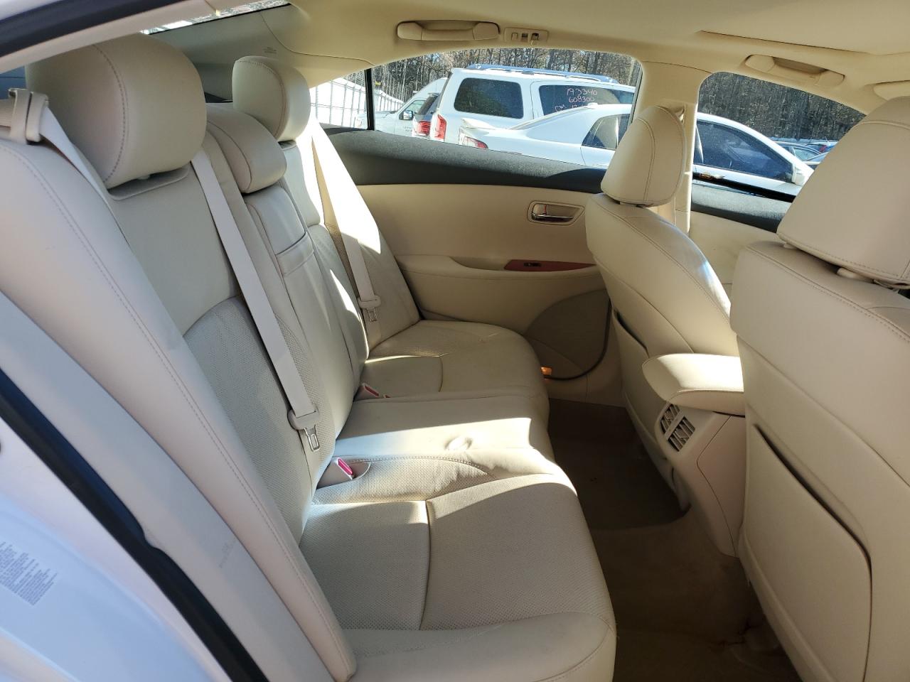 2011 Lexus Es 350 VIN: JTHBK1EG0B2425691 Lot: 85636014