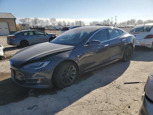  TESLA MODEL S 2018 Серый