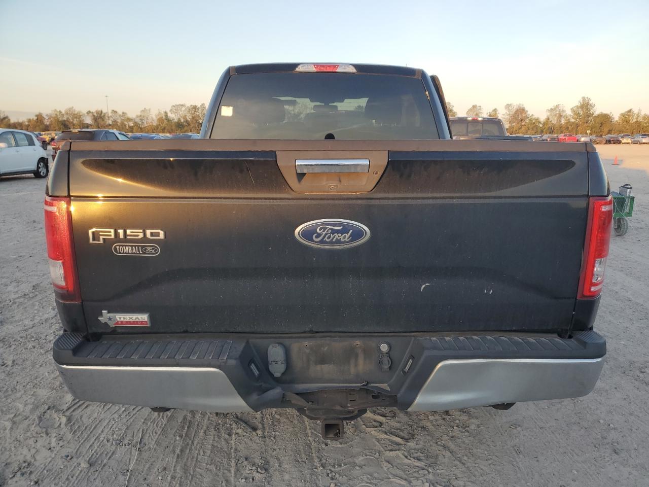2016 Ford F-150 - Image 6