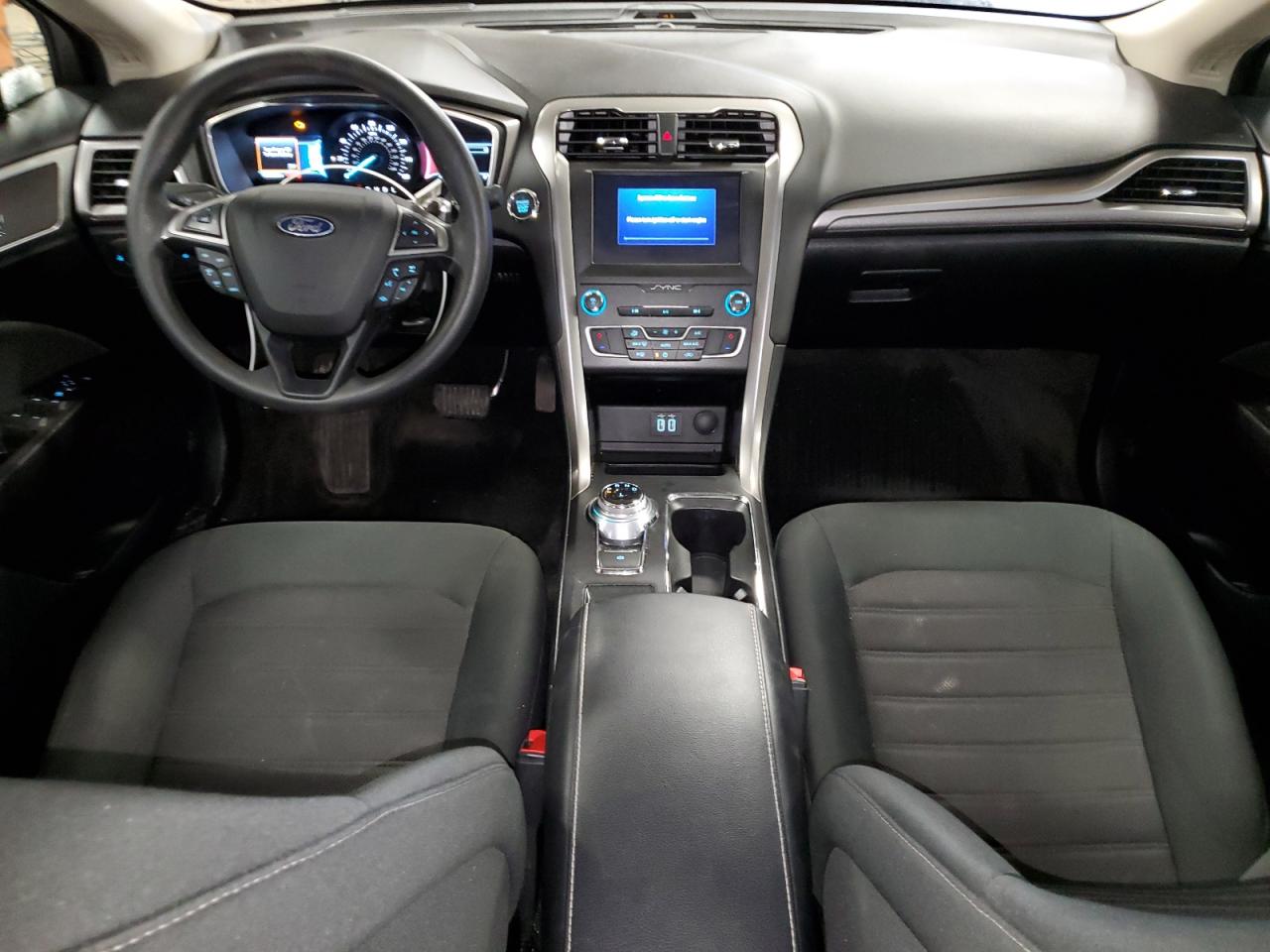 2020 Ford Fusion - Image 8