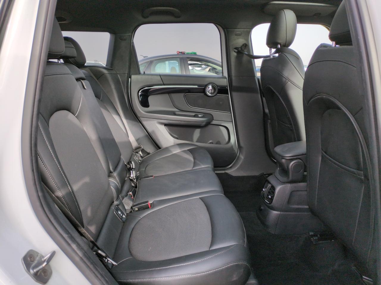 2018 MINI Cooper - Image 10