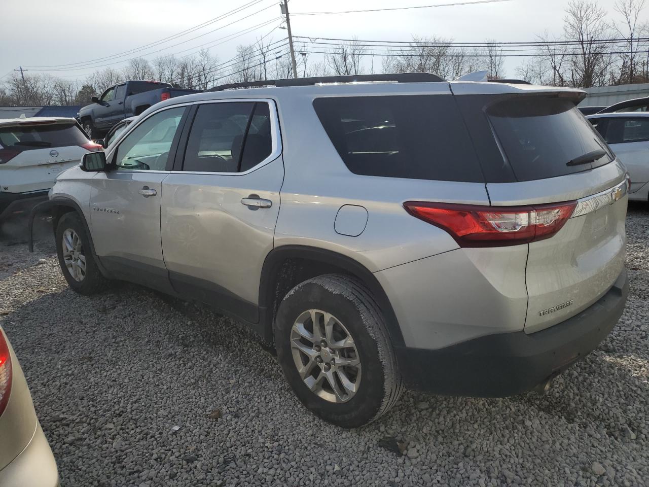 2020 Chevrolet Traverse - Image 2