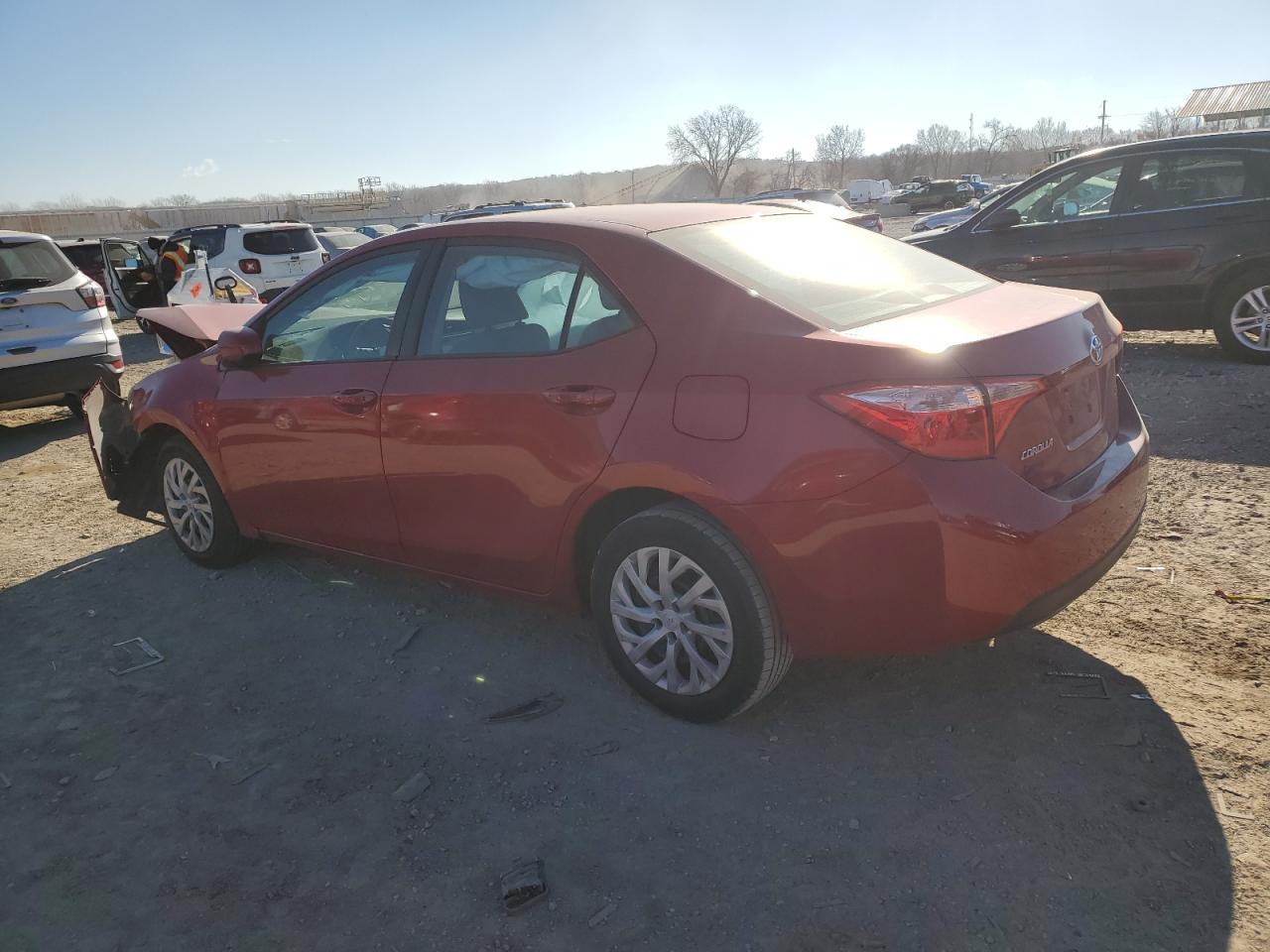 5YFBURHE2HP681250 2017 TOYOTA COROLLA - Image 2