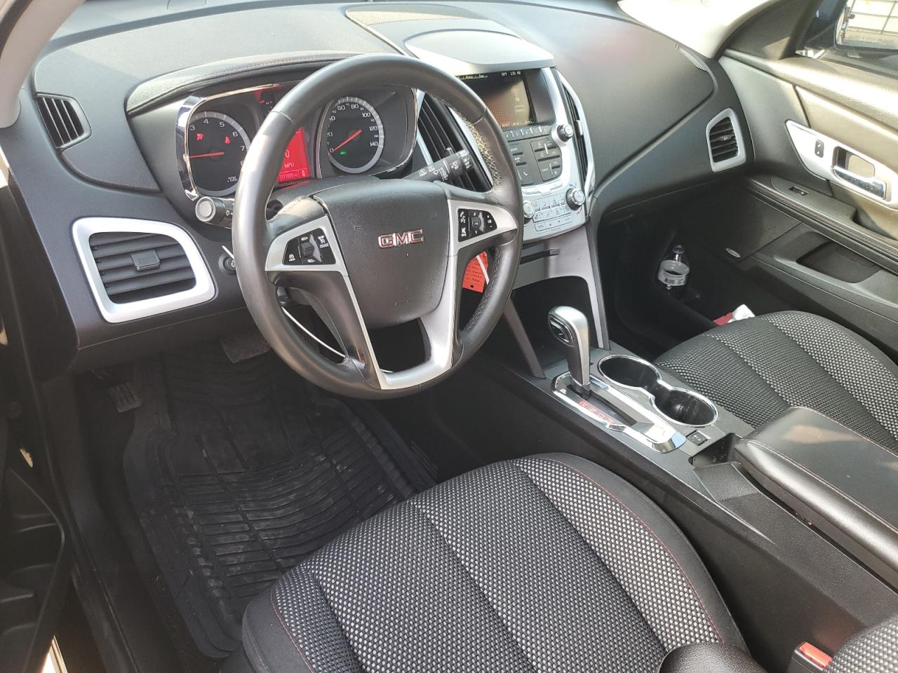 2015 GMC Terrain - Image 8