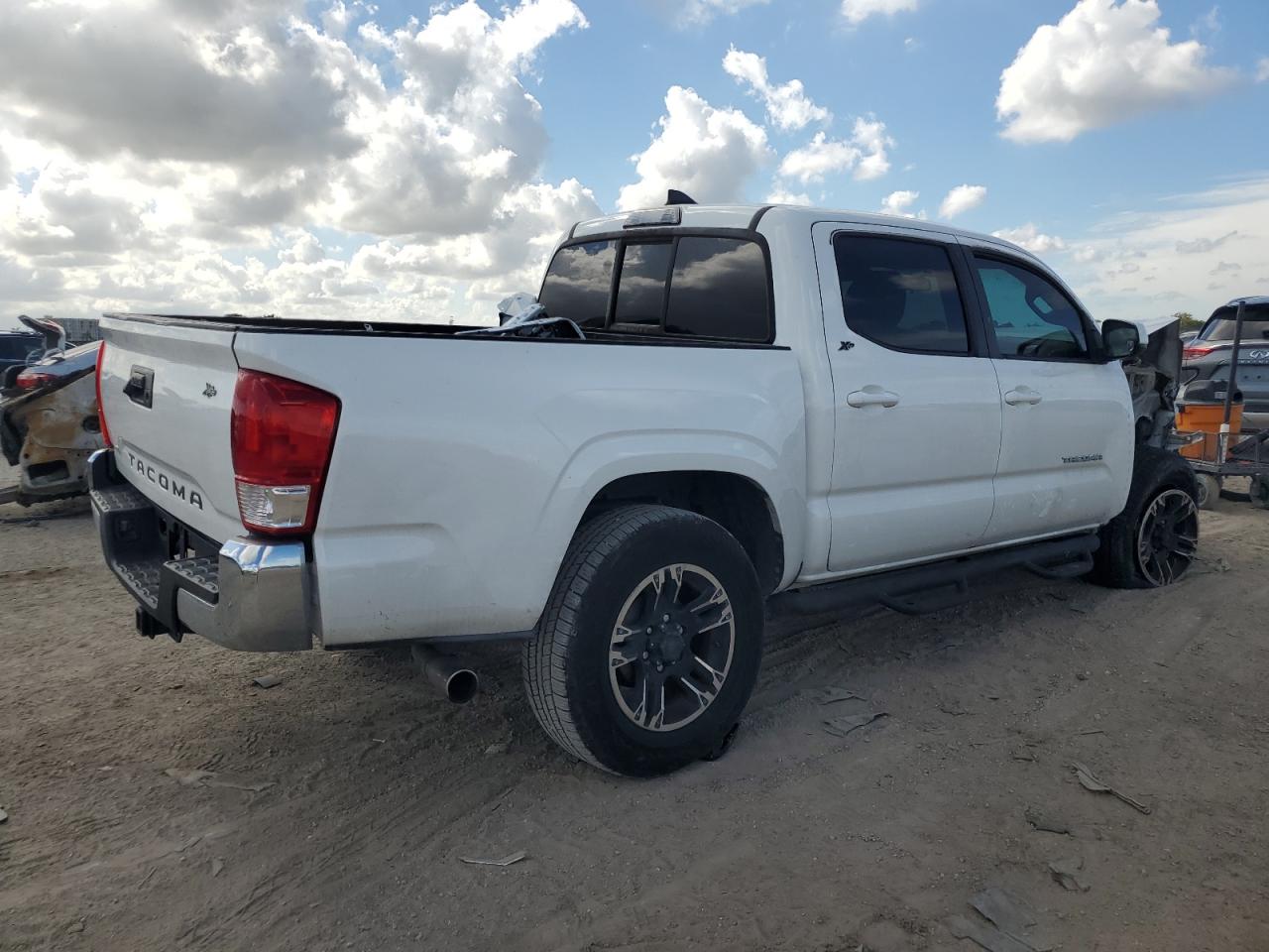 VIN 5TFAZ5CN6GX002996 2016 TOYOTA TACOMA no.3