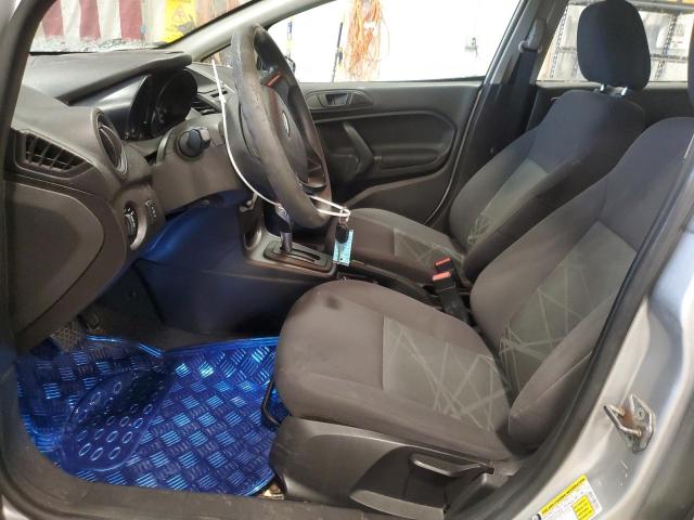  FORD FIESTA 2015 Srebrny