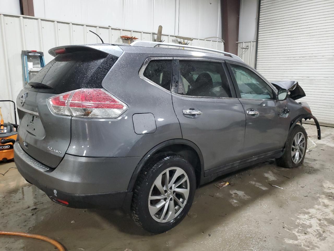 VIN 5N1AT2MV7FC756585 2015 NISSAN ROGUE no.3