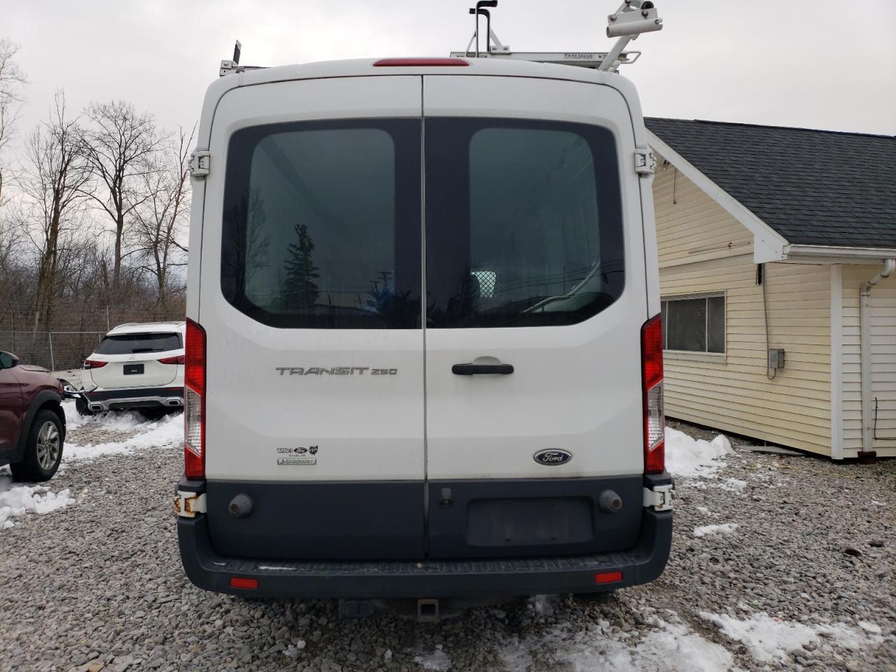 2015 Ford Transit - Image 10