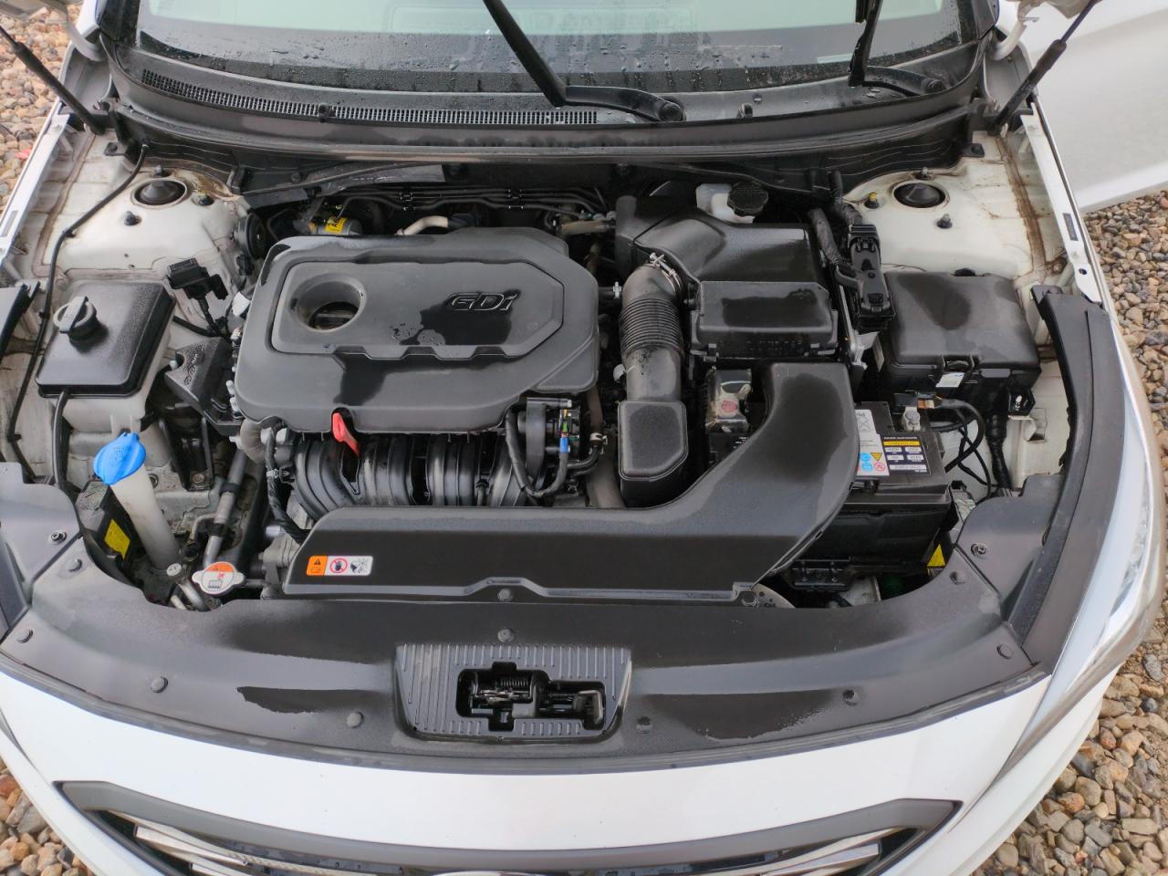 2017 Hyundai Sonata - Image 11