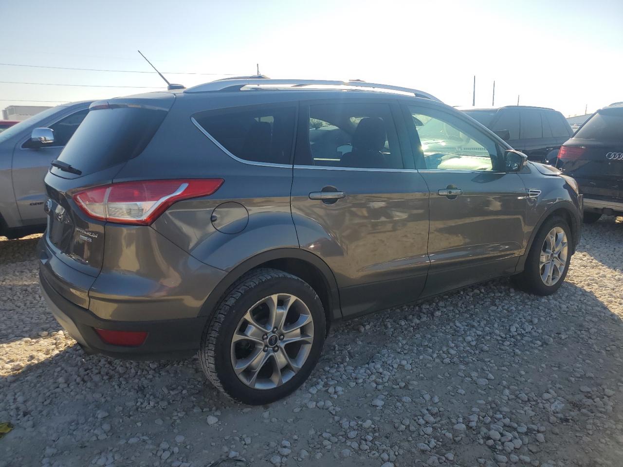 VIN 1FMCU9J9XDUD55433 2013 FORD ESCAPE no.3