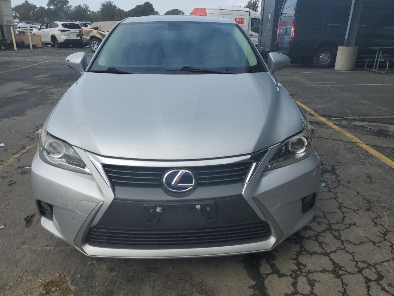 2015 Lexus CT - Image 5