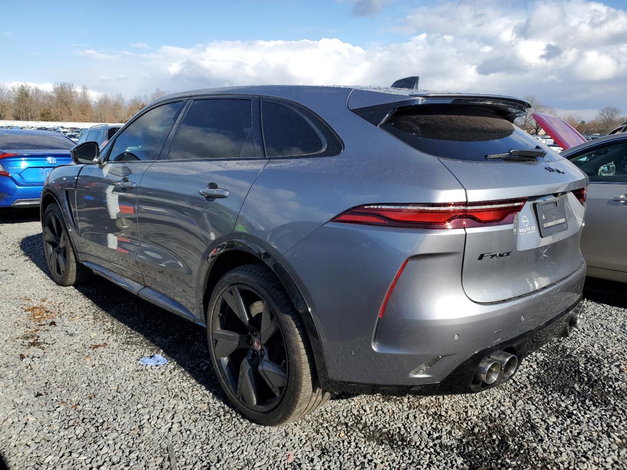 VIN SADCZ2EE7NA701515 2022 JAGUAR F-PACE no.2