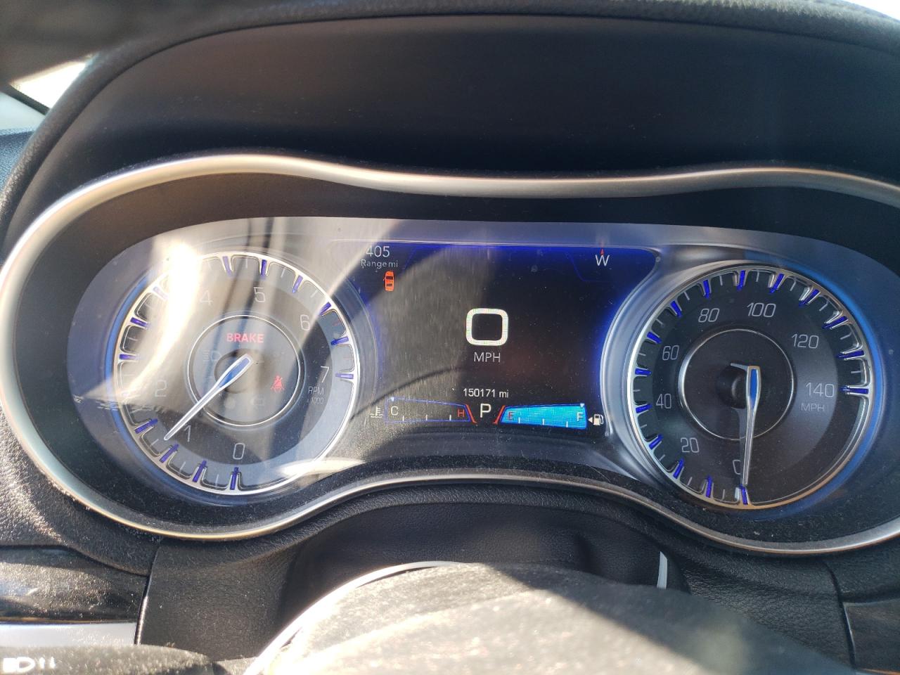 2016 Chrysler 300 - Image 9