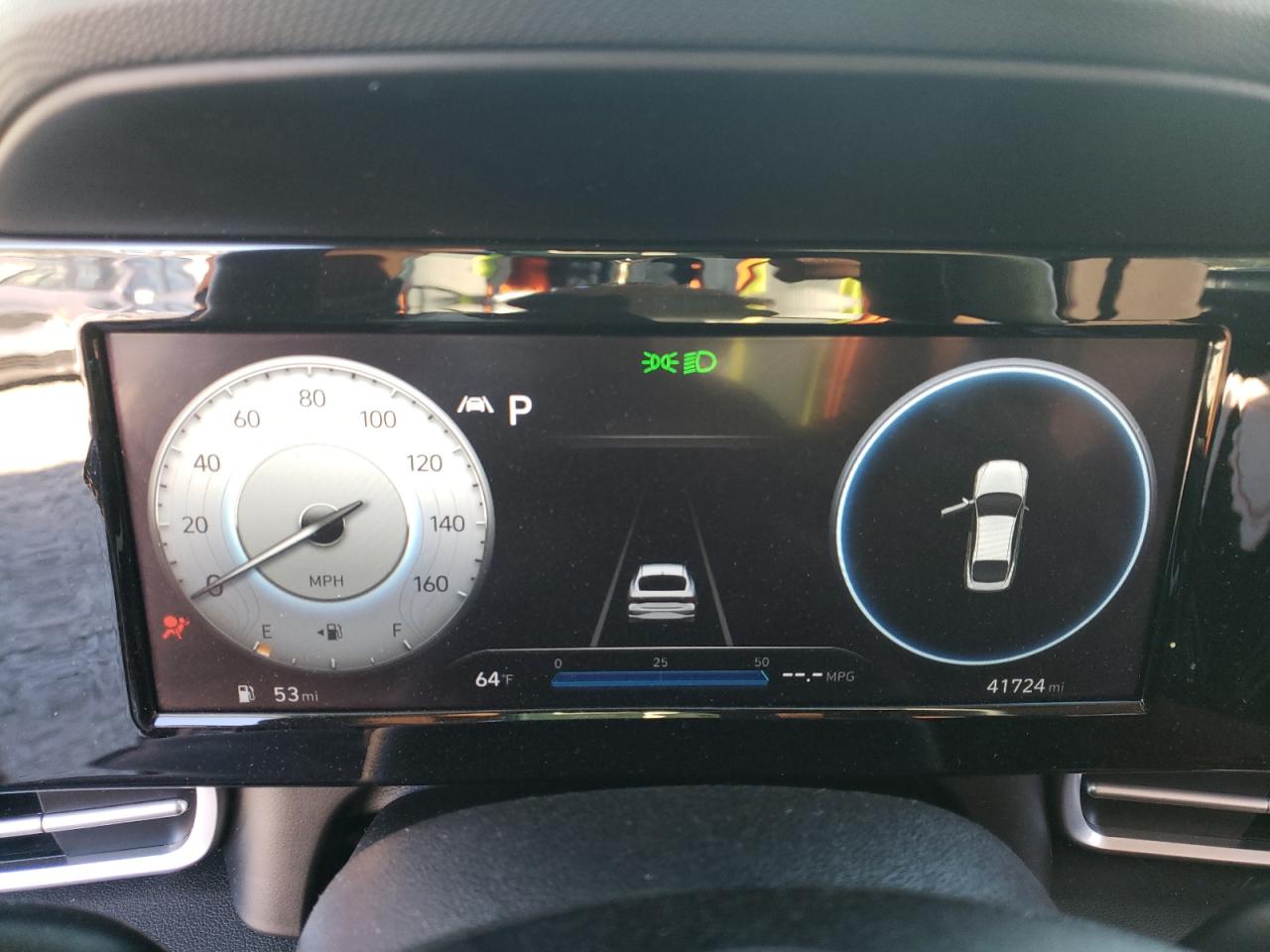 2022 Hyundai Elantra - Image 9