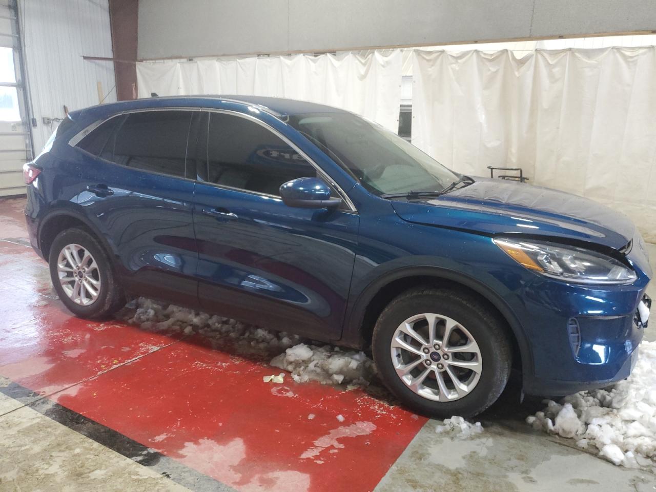 2020 Ford Escape - Image 4
