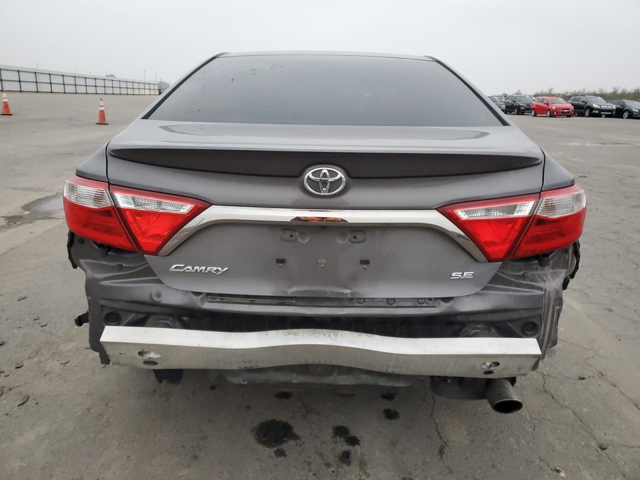 VIN 4T1BF1FK9HU332833 2017 TOYOTA CAMRY no.6