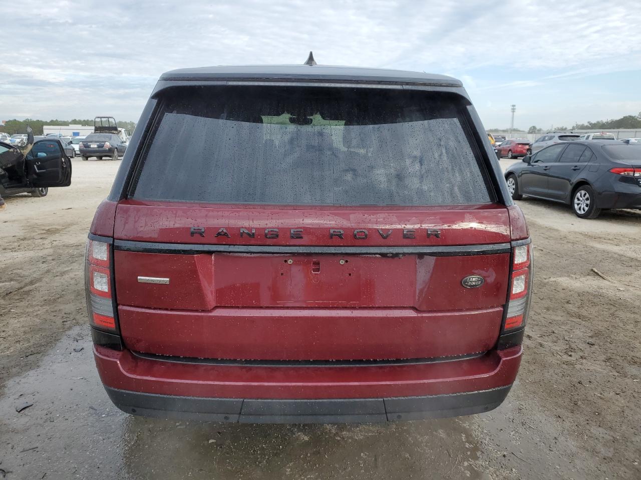 2017 Land Rover Range Rover - Image 6