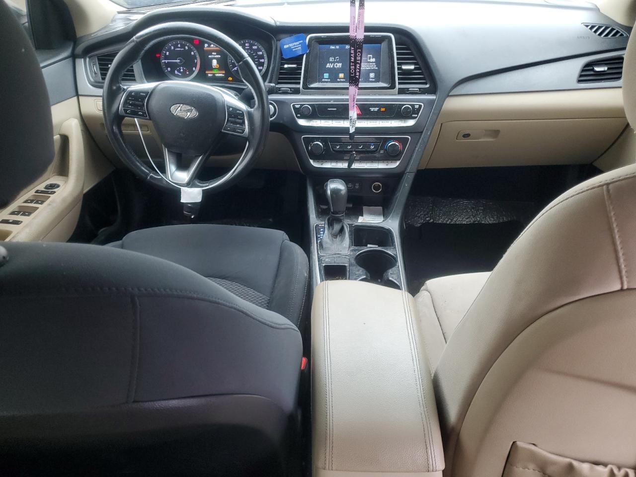 2018 Hyundai Sonata - Image 8