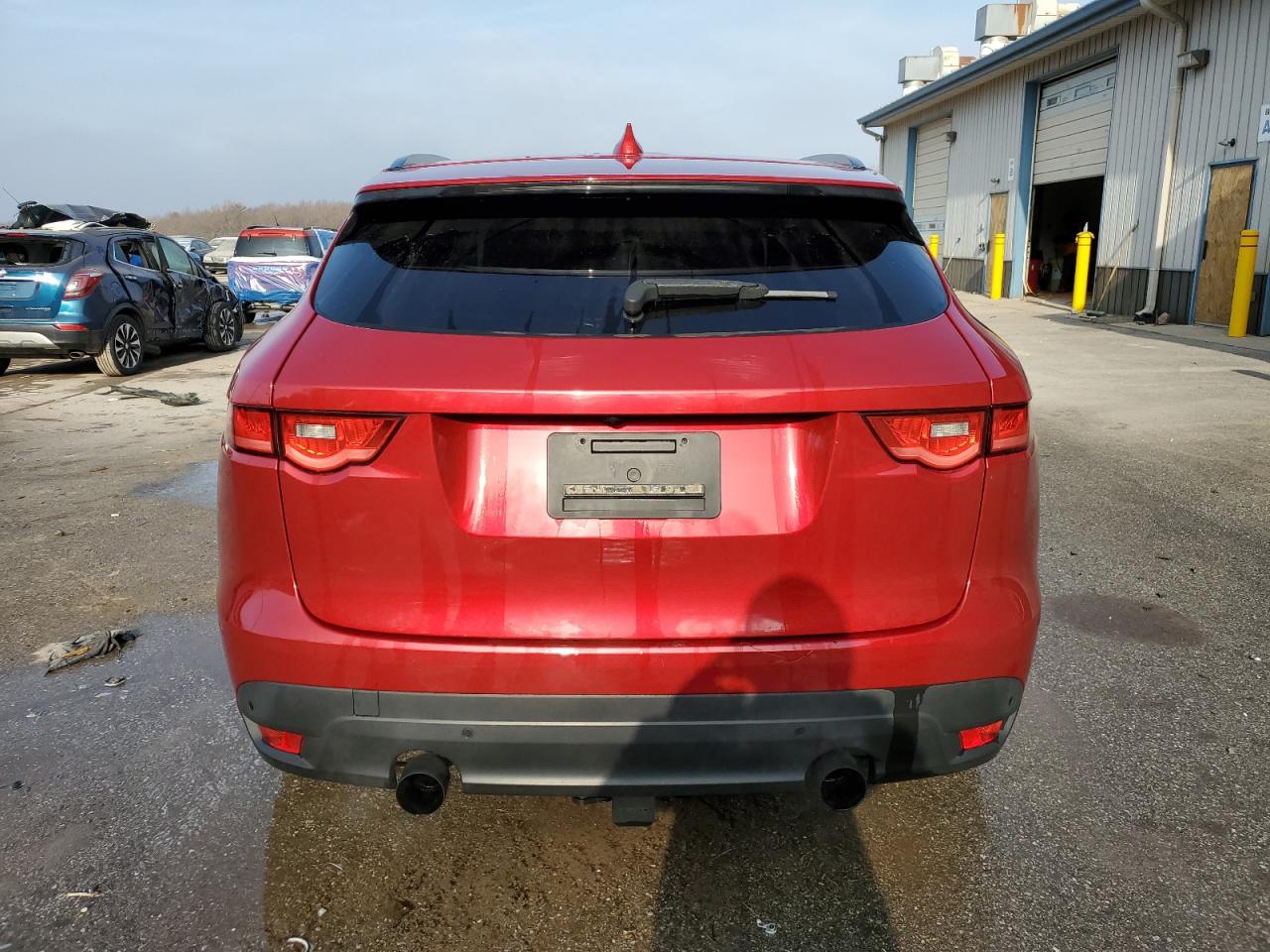 VIN SADCL2BV5HA093424 2017 JAGUAR F-PACE no.6