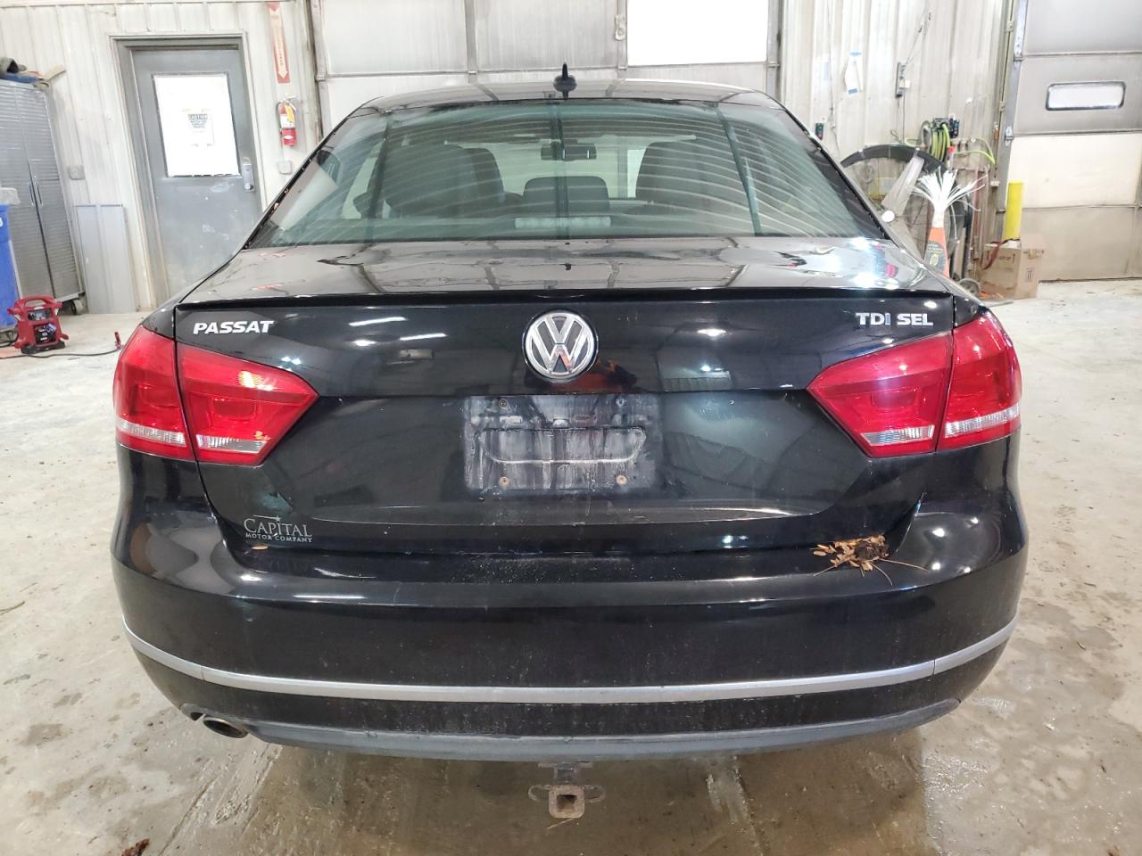 2012 Volkswagen Passat Sel VIN: 1VWCN7A36CC092828 Lot: 84262144