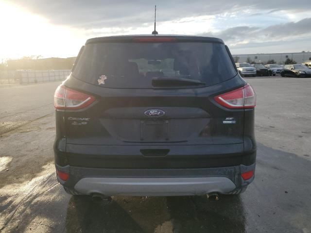  FORD ESCAPE 2016 Czarny