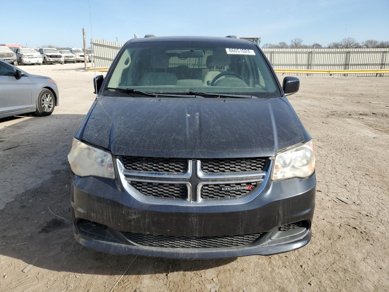 2013 Dodge Caravan - Image 5