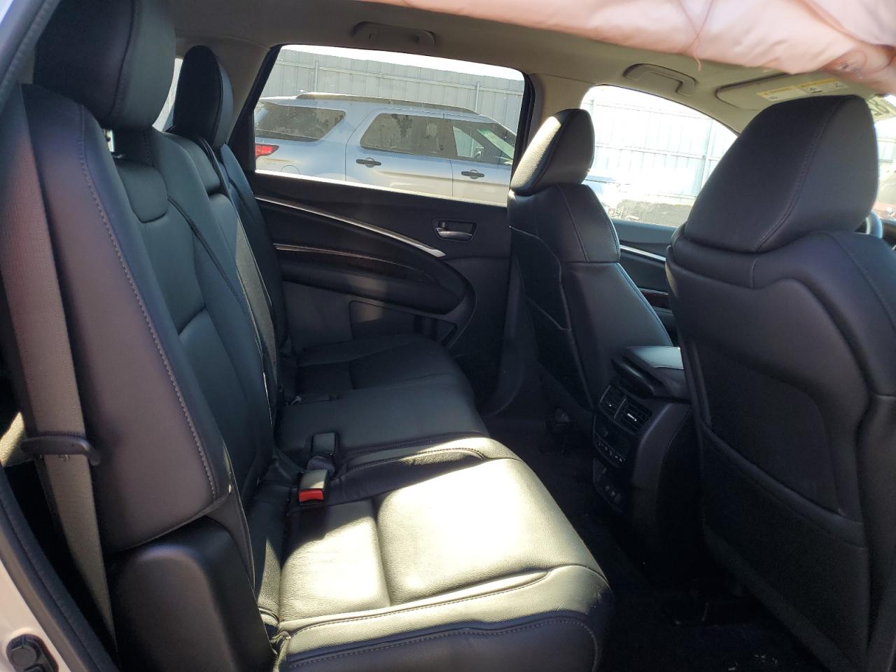 2017 Acura MDX - Image 11