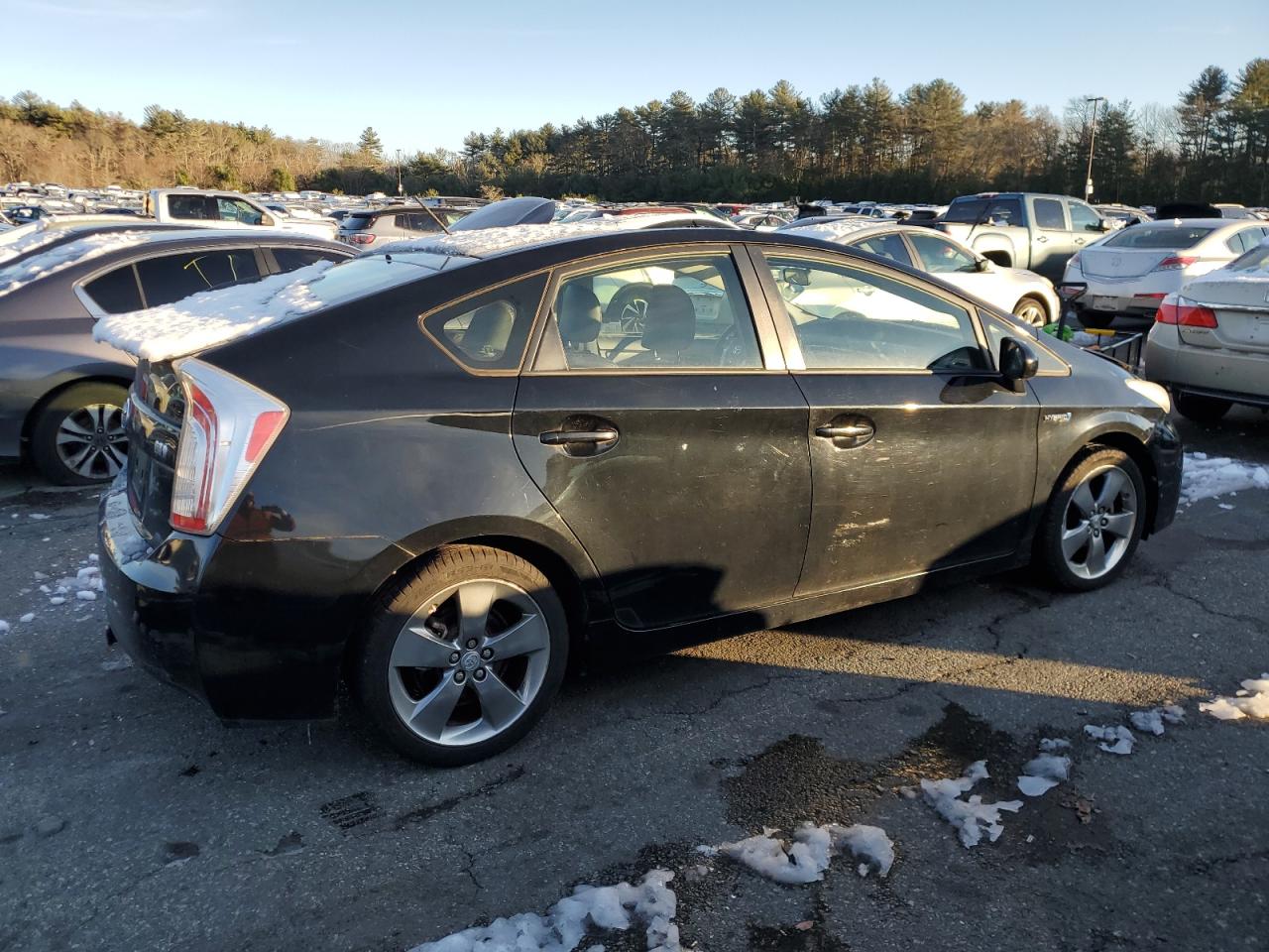 VIN JTDKN3DU4D1647686 2013 TOYOTA PRIUS no.3