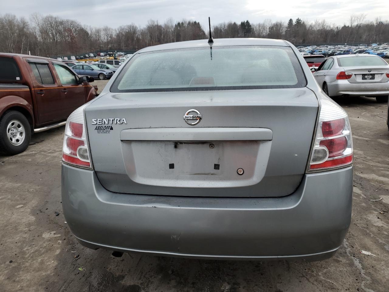 2009 Nissan Sentra - Image 6