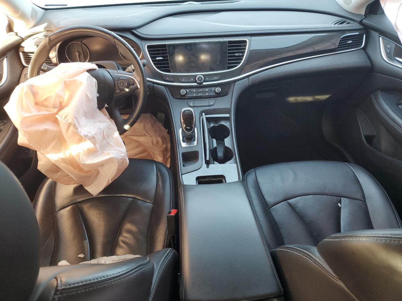 2018 Buick LaCrosse - Image 8