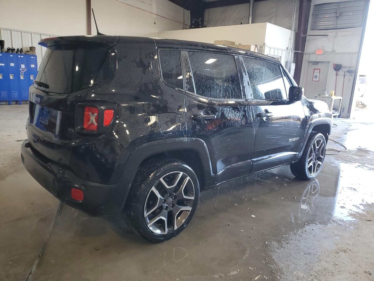 2020 Jeep Renegade - Image 3