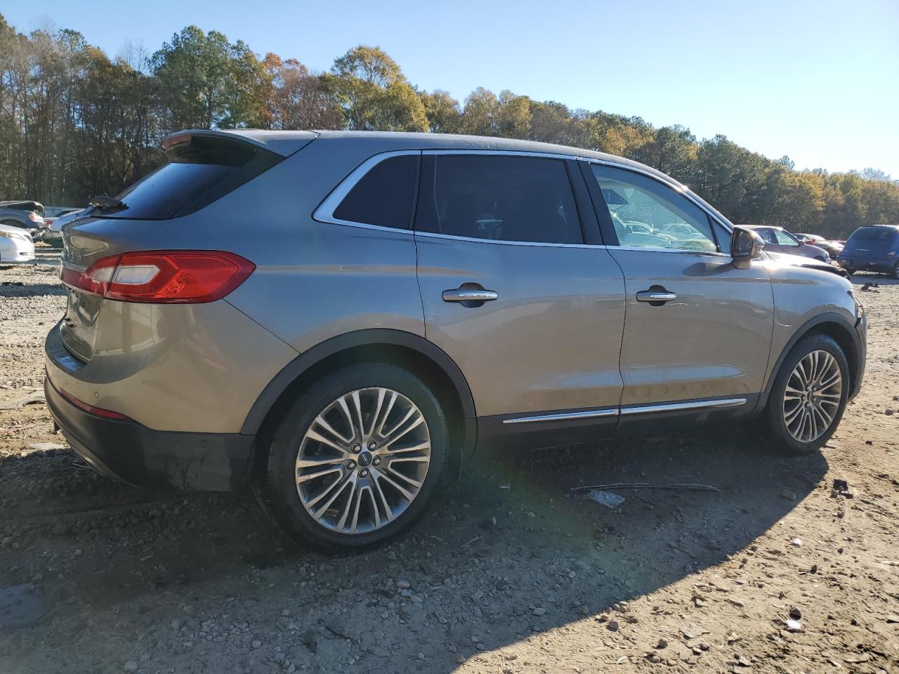 VIN 2LMPJ6LR8GBL34987 2016 LINCOLN MKX no.3