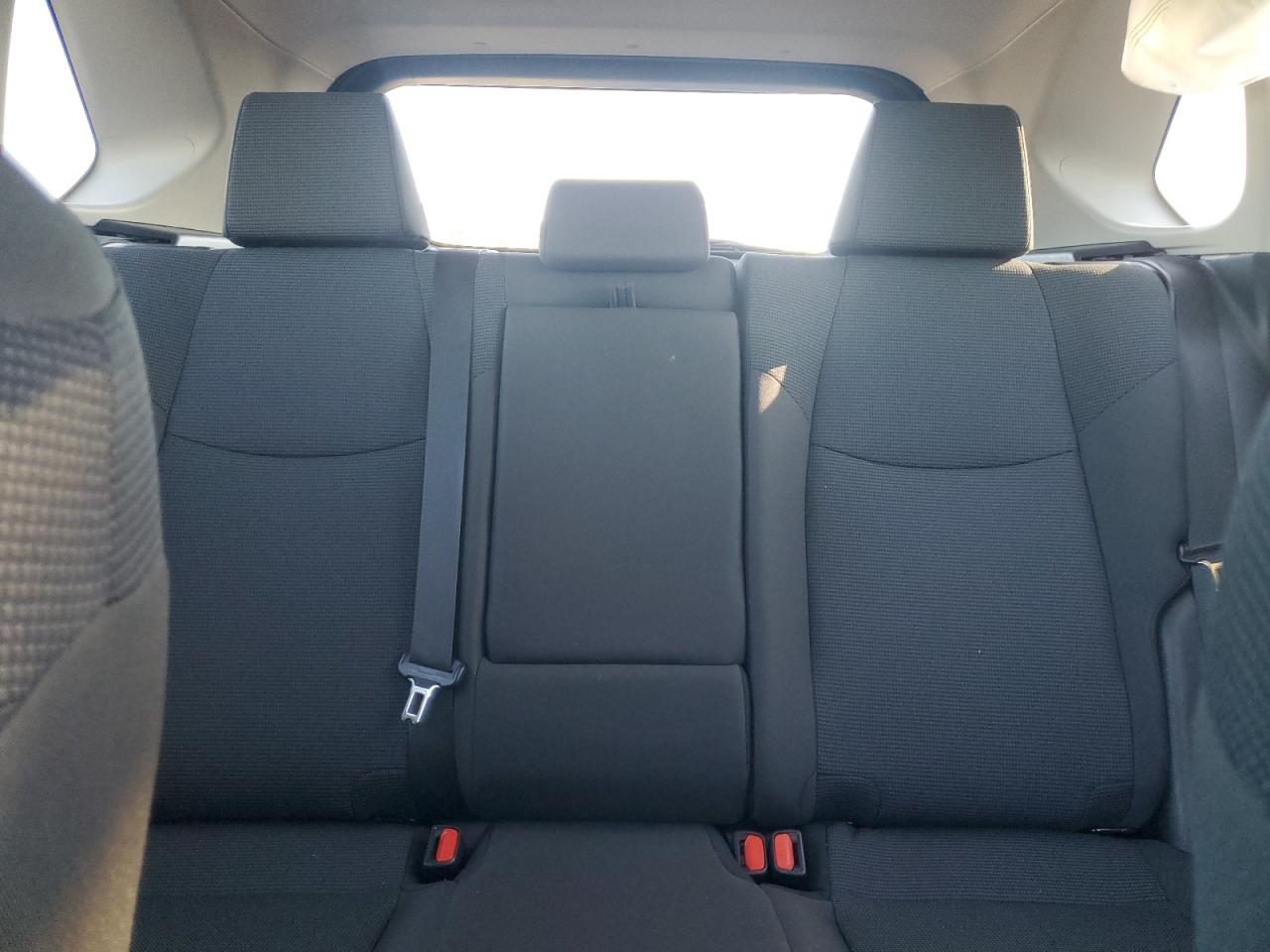 2023 Toyota RAV 4 - Image 10