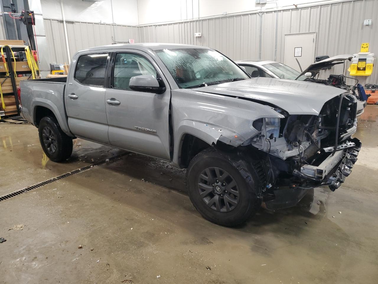 2021 Toyota Tacoma - Image 4