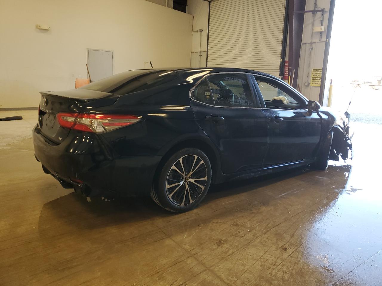 2018 Toyota Camry - Image 3