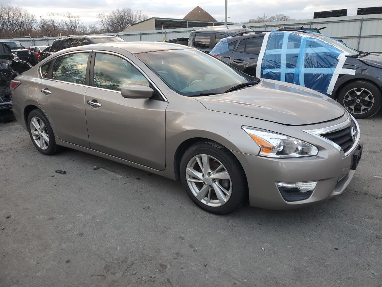 VIN 1N4AL3AP0EC117551 2014 NISSAN ALTIMA no.4