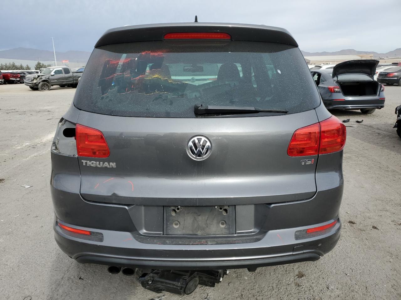 2016 Volkswagen Tiguan - Image 6