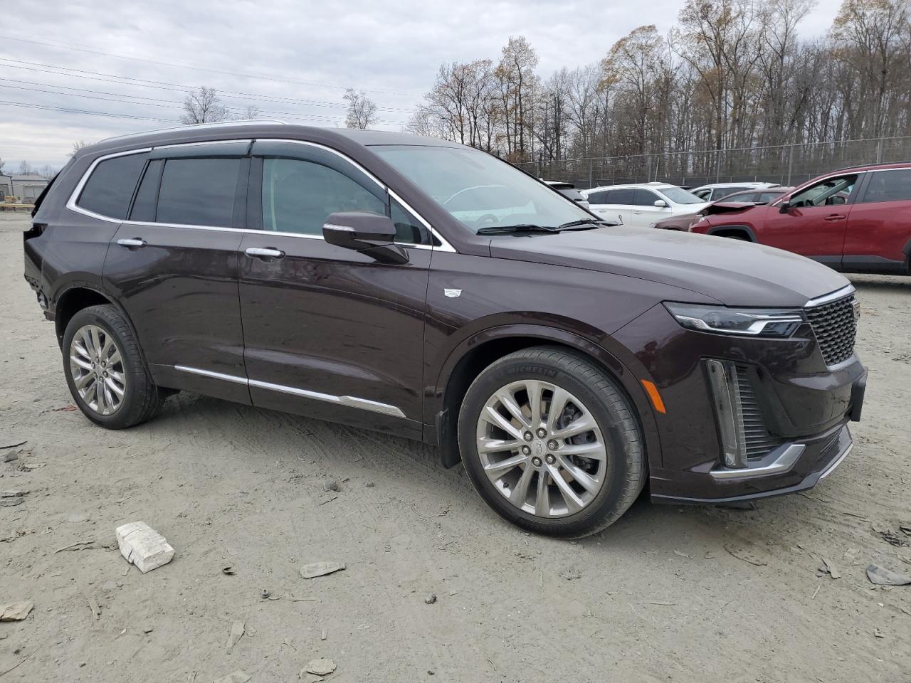 2021 Cadillac XT6 - Image 4