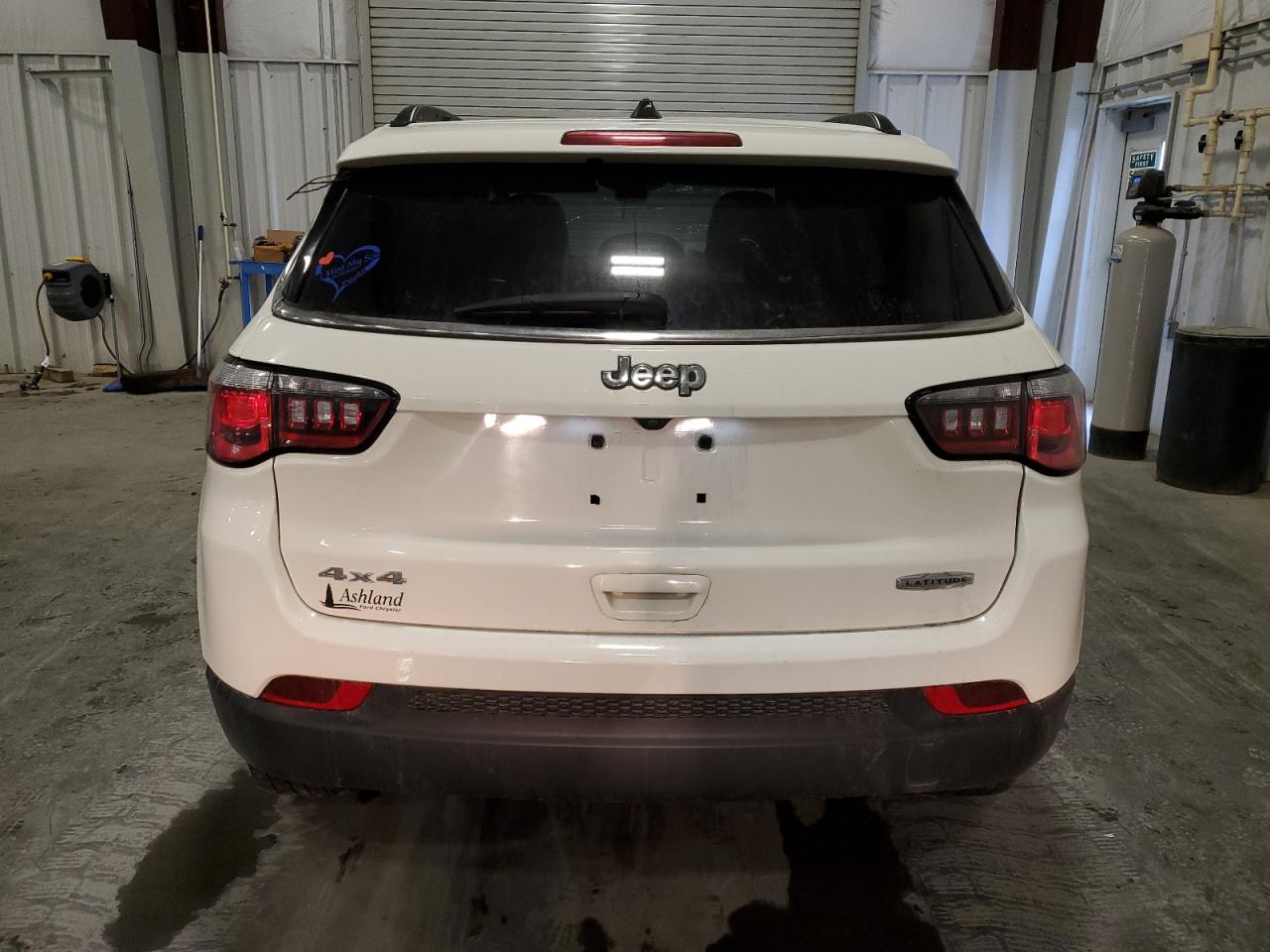 2020 Jeep Compass - Image 6