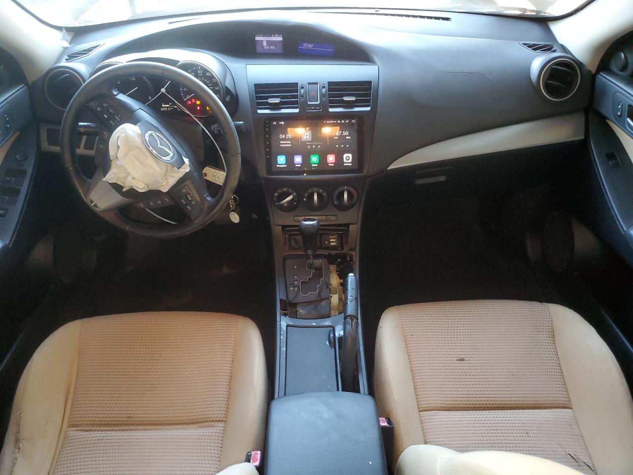 2012 Mazda 3 - Image 8