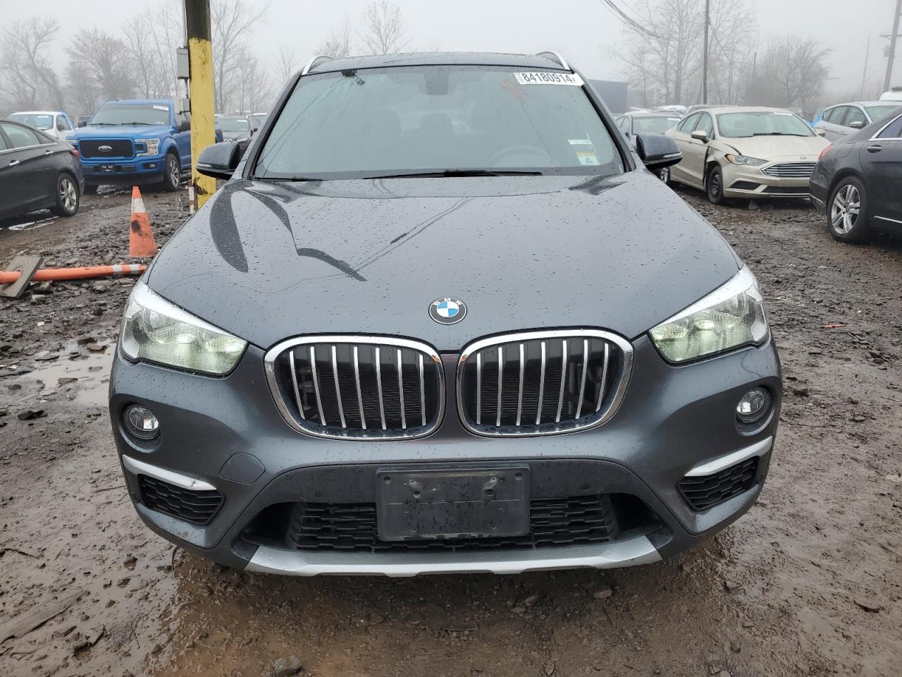 VIN WBXHT3C32H5F77361 2017 BMW X1 no.5