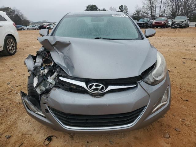  HYUNDAI ELANTRA 2015 Srebrny