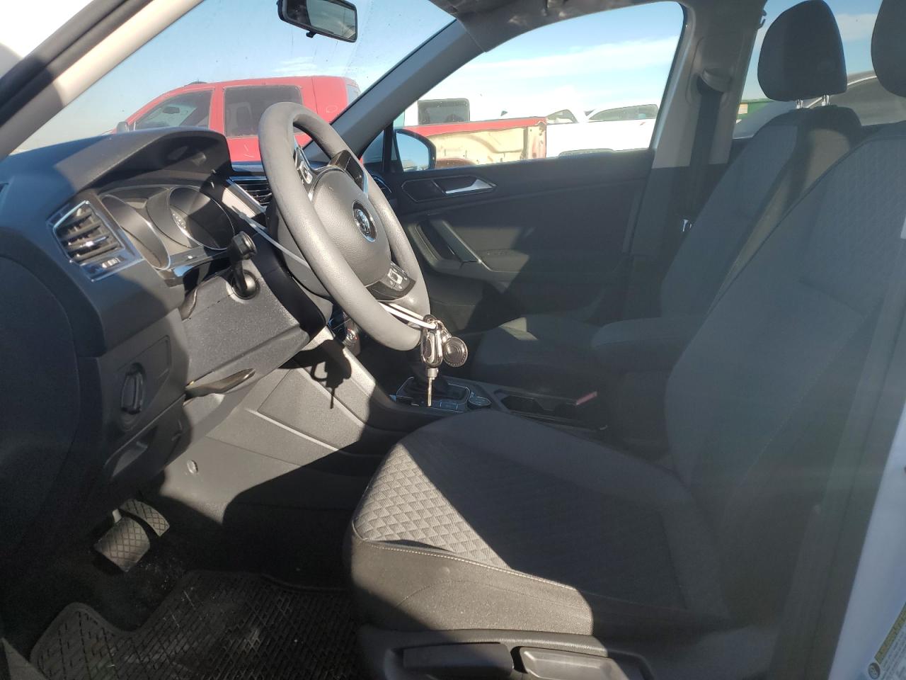 2018 Volkswagen Tiguan S VIN: 3VV0B7AX6JM070147 Lot: 84709544