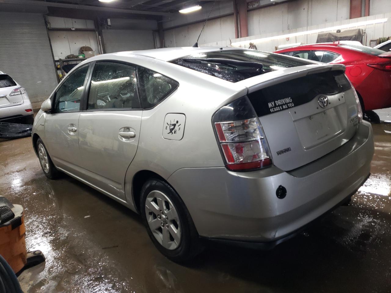 2005 Toyota Prius - Image 2