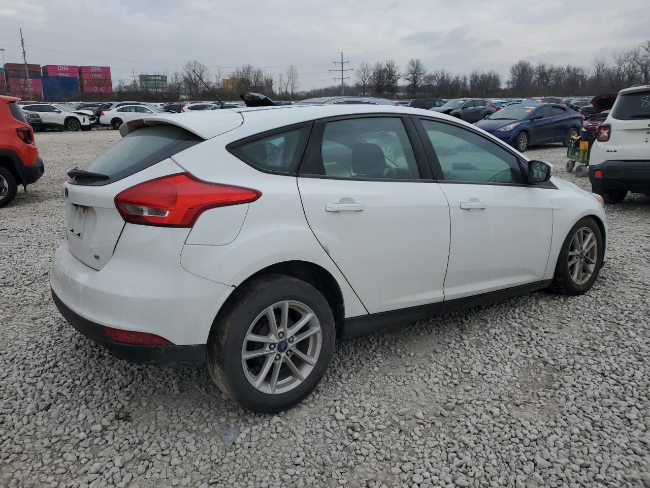 VIN 1FADP3K23HL296659 2017 FORD FOCUS no.3